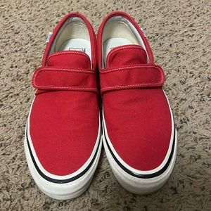 Vans slip on size 9